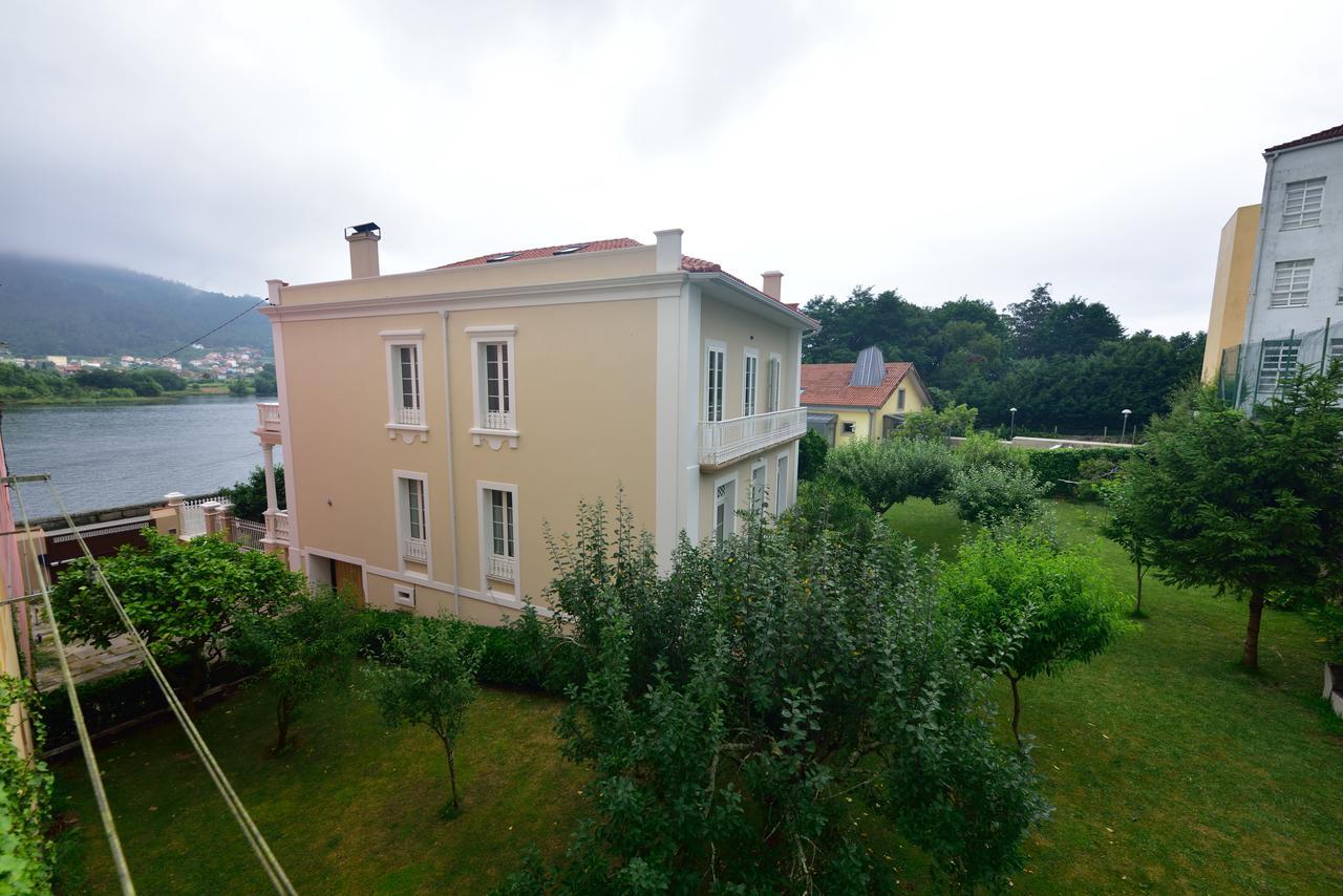 Pension Elisardo Noia Exteriér fotografie