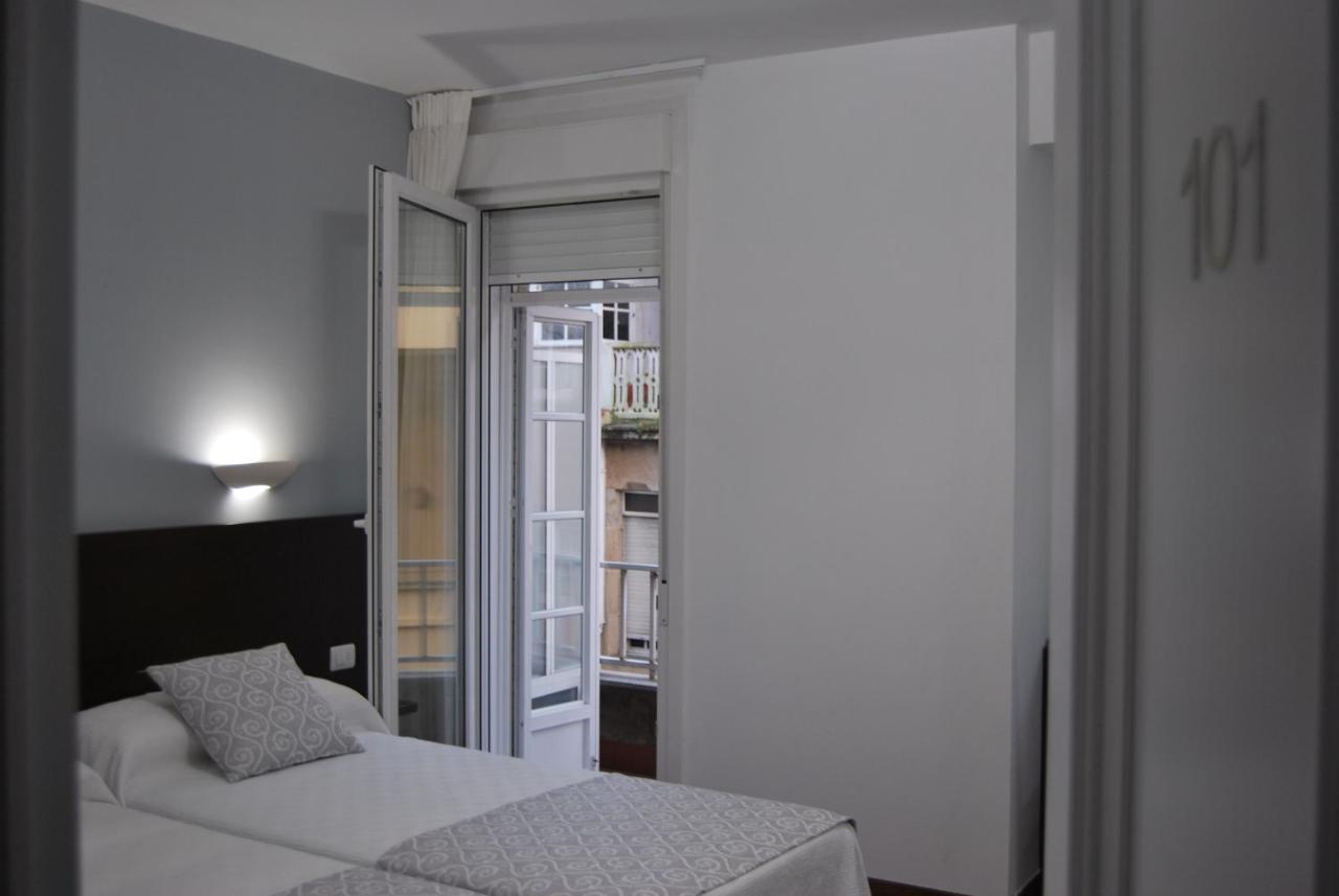 Pension Elisardo Noia Exteriér fotografie