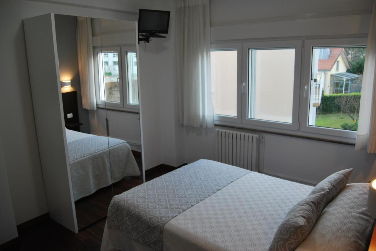 Pension Elisardo Noia Exteriér fotografie