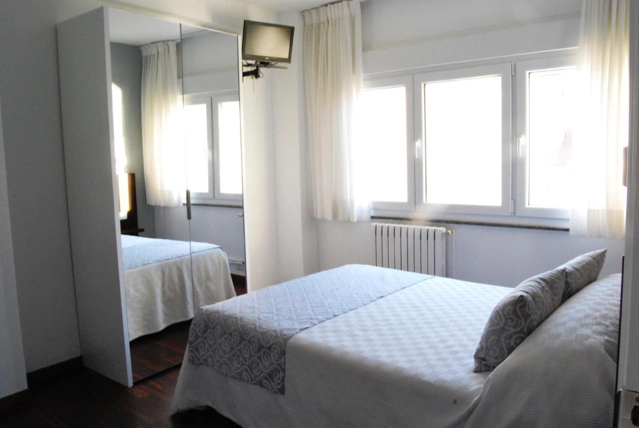 Pension Elisardo Noia Exteriér fotografie